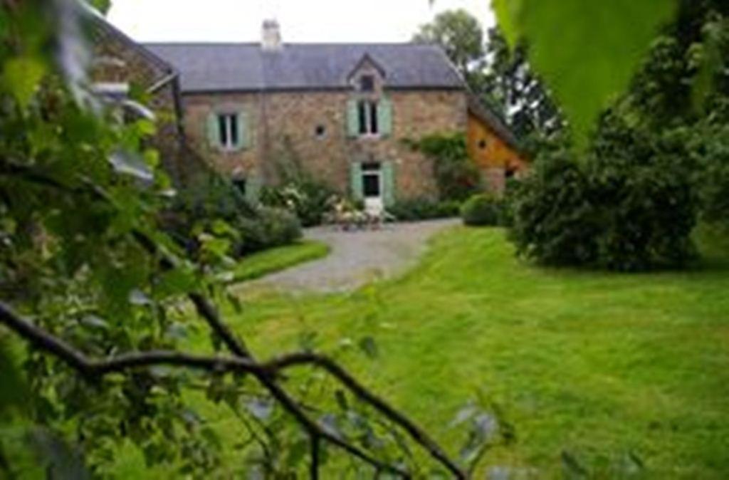 Chambre d'hôtes de Pirieuc Meillac Extérieur photo