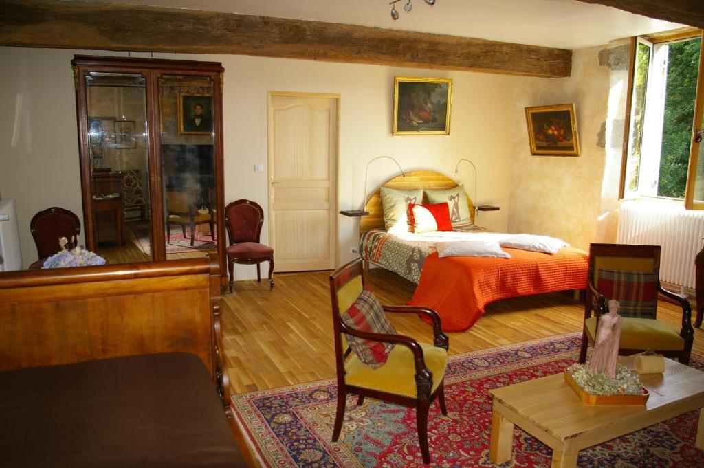 Chambre d'hôtes de Pirieuc Meillac Extérieur photo